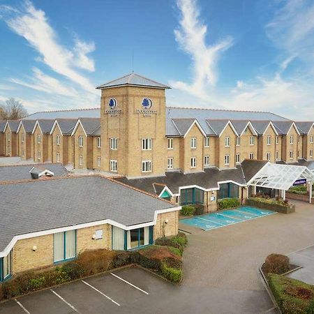 Doubletree By Hilton London Elstree Borehamwood Exterior foto